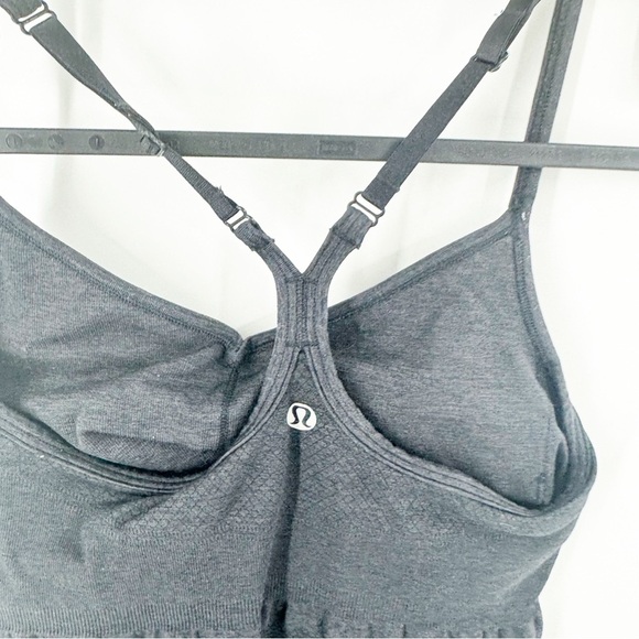 ✅ Lululemon Ebb & Flow BLACK Tank TOP SIZE 2 - Picture 2 of 4